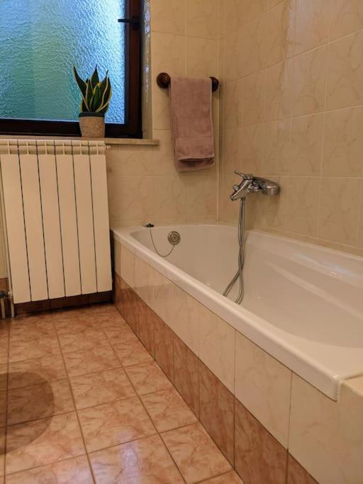 Apartment Kolodvor Dornberk Kültér fotó