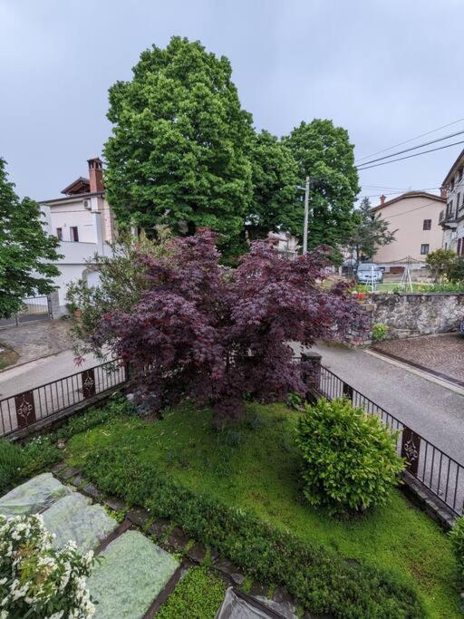 Apartment Kolodvor Dornberk Kültér fotó
